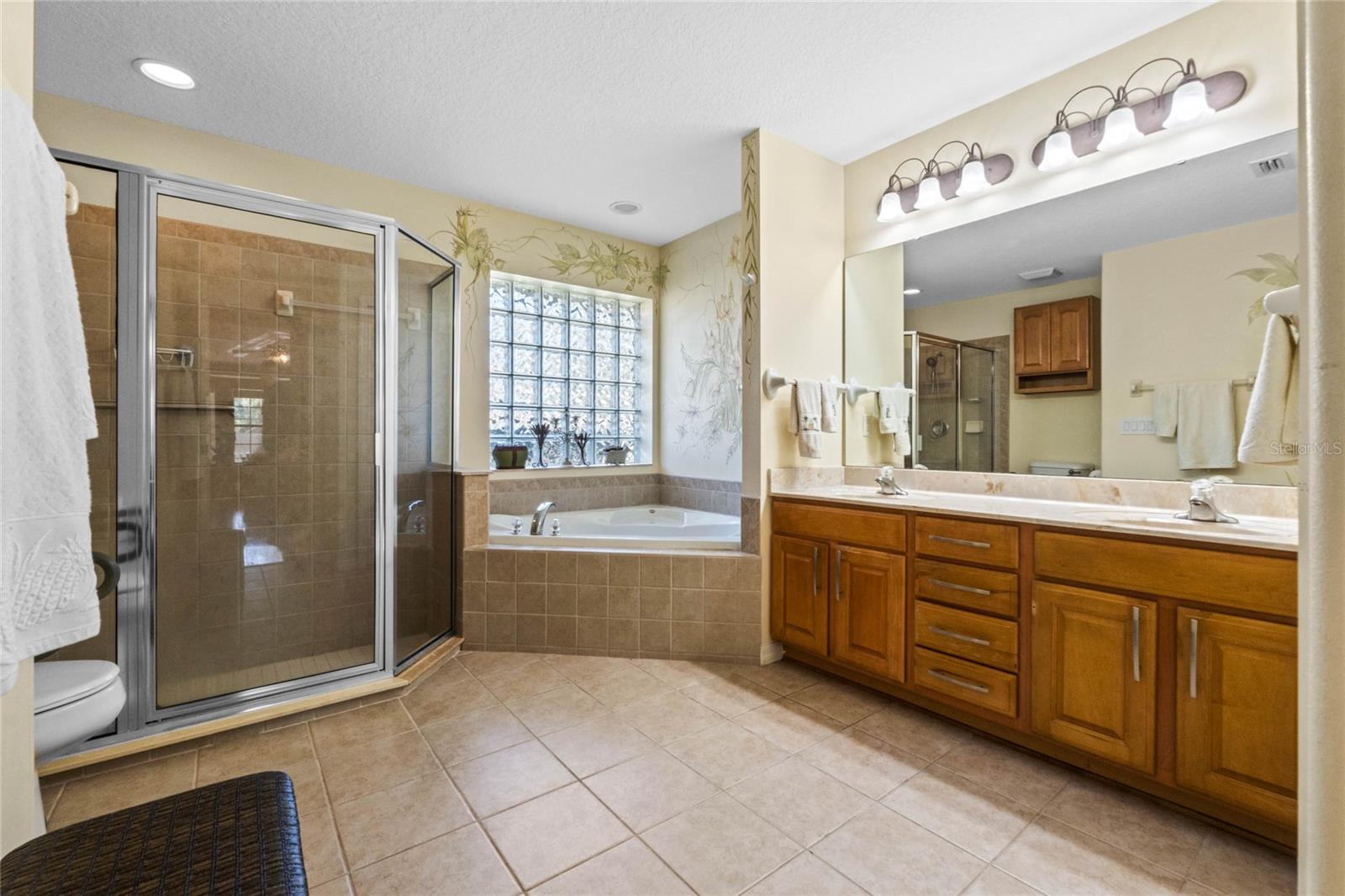 4571 ABACO DR, TAVARES, FL, 32778