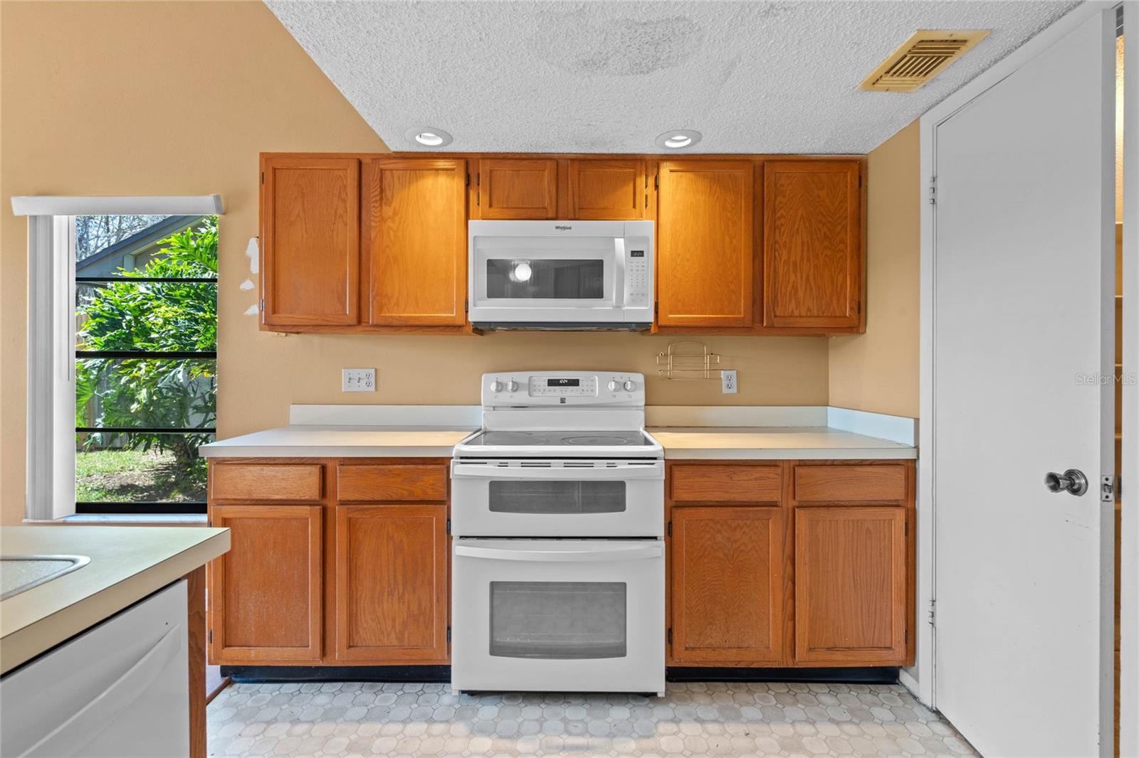 3605 S SAINT LUCIE DR, CASSELBERRY, FL, 32707