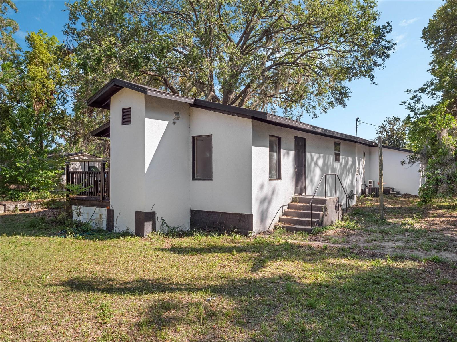 1208 BONAIRE DR, LEESBURG, FL, 34748