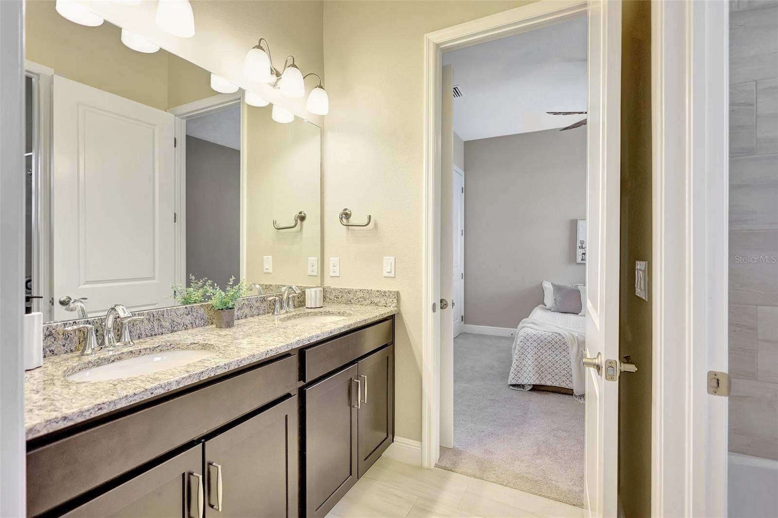 604 166TH ST E, BRADENTON, FL, 34212