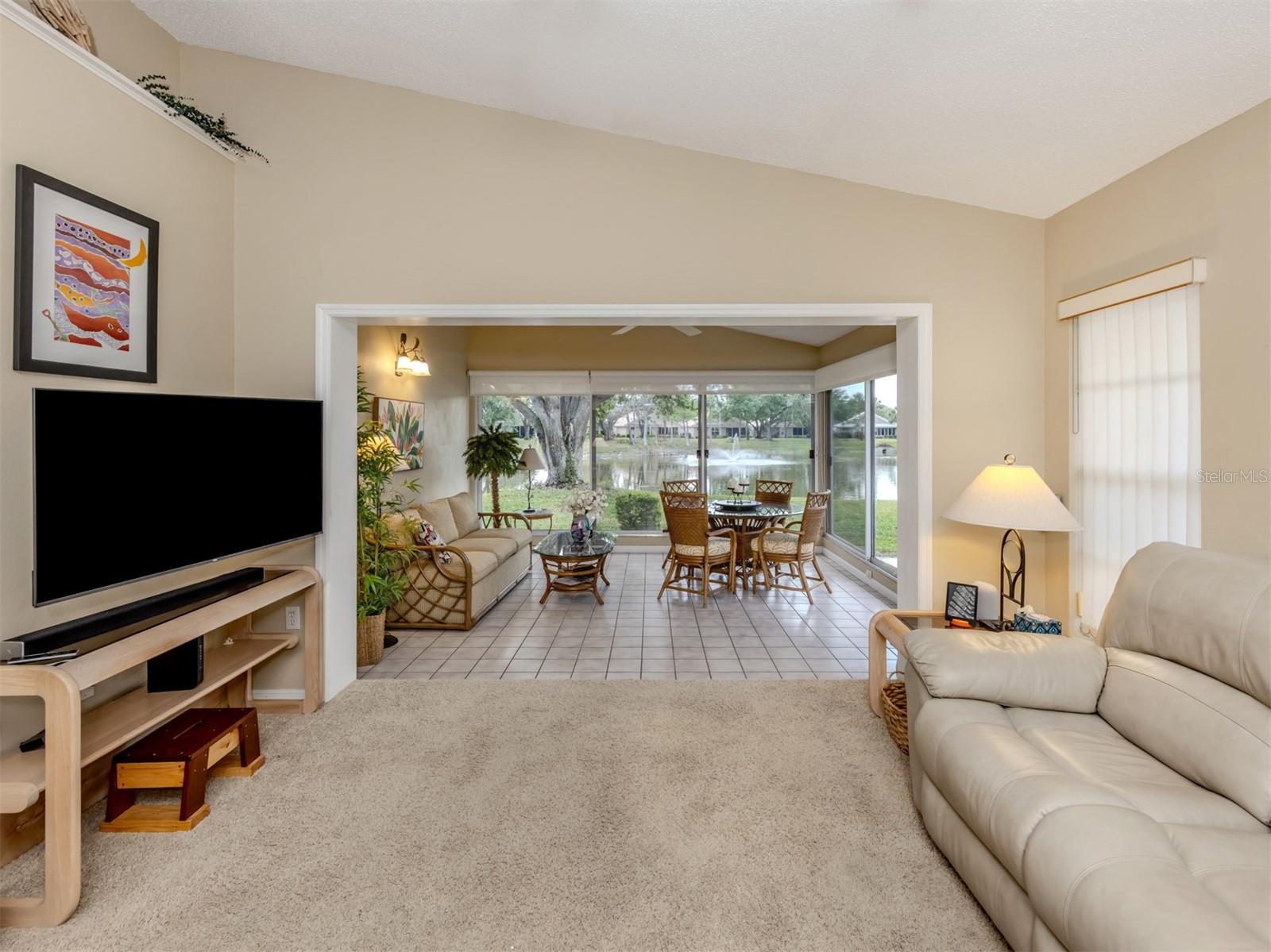 579 CLUBSIDE CIRCLE #37, VENICE, FL, 34293