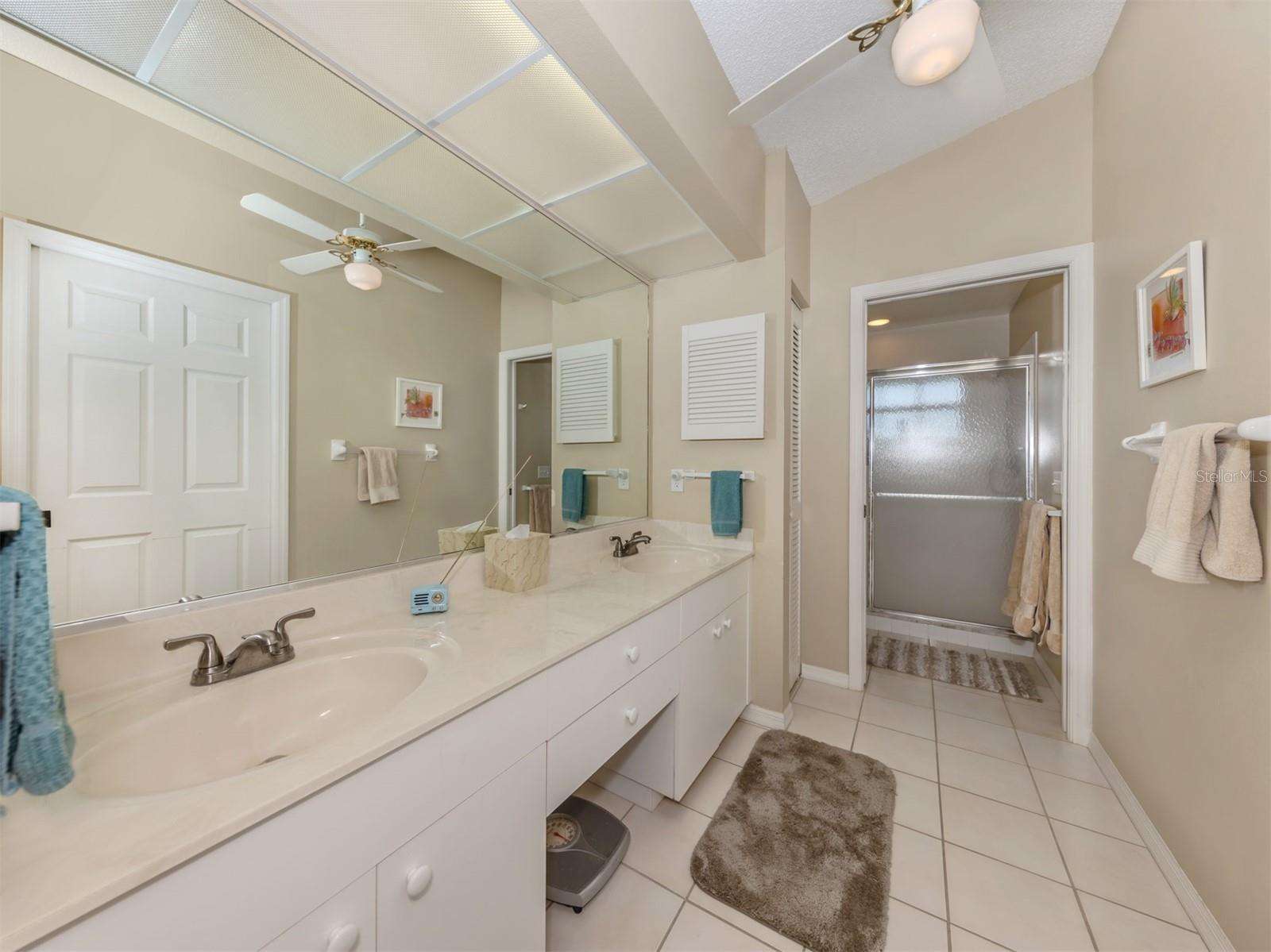 579 CLUBSIDE CIRCLE #37, VENICE, FL, 34293