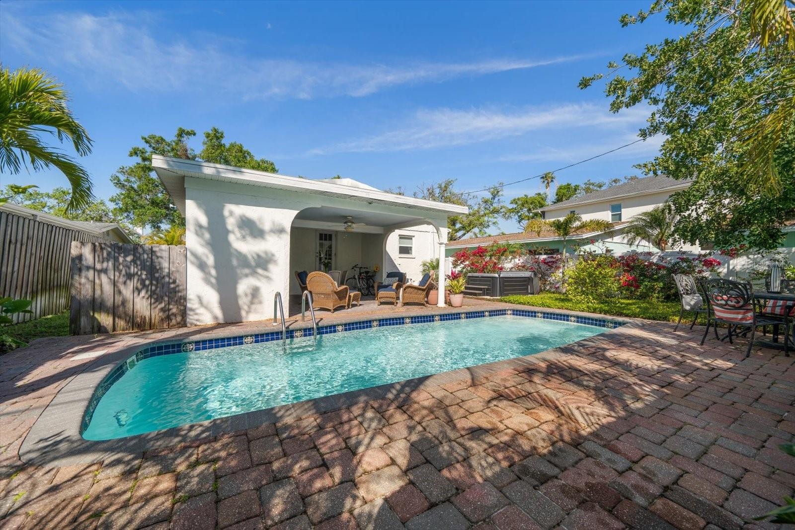 409 ERIE AVE, TAMPA, FL, 33606