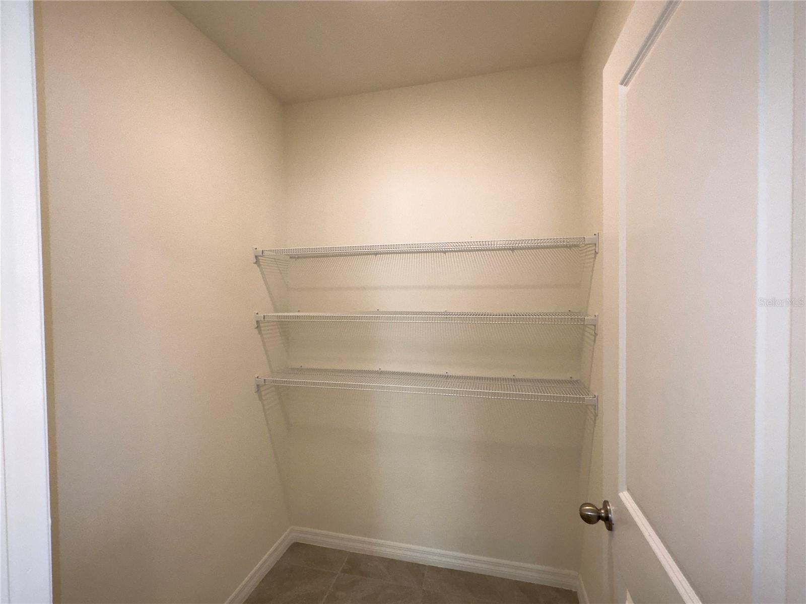 3238 HILLTOP CIR, BRADENTON, FL, 34211