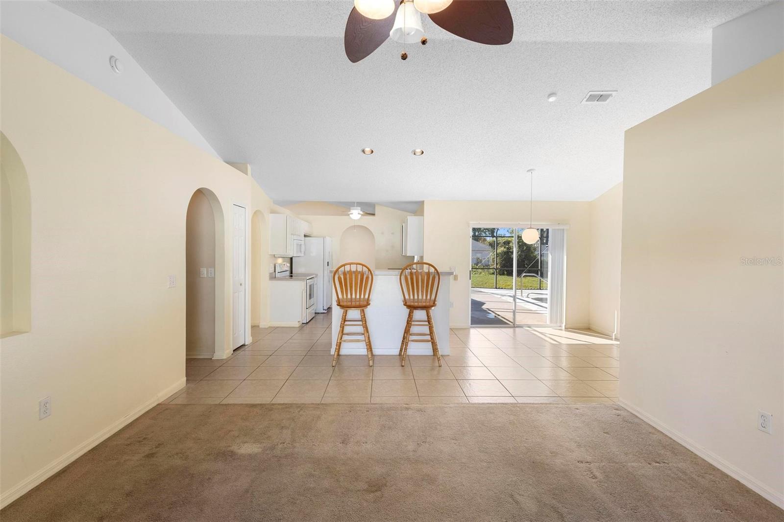 421 BLACKBIRD WAY, KISSIMMEE, FL, 34759