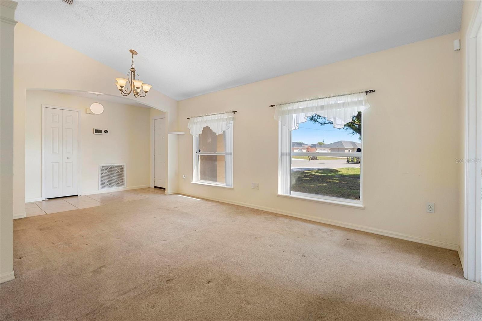 421 BLACKBIRD WAY, KISSIMMEE, FL, 34759