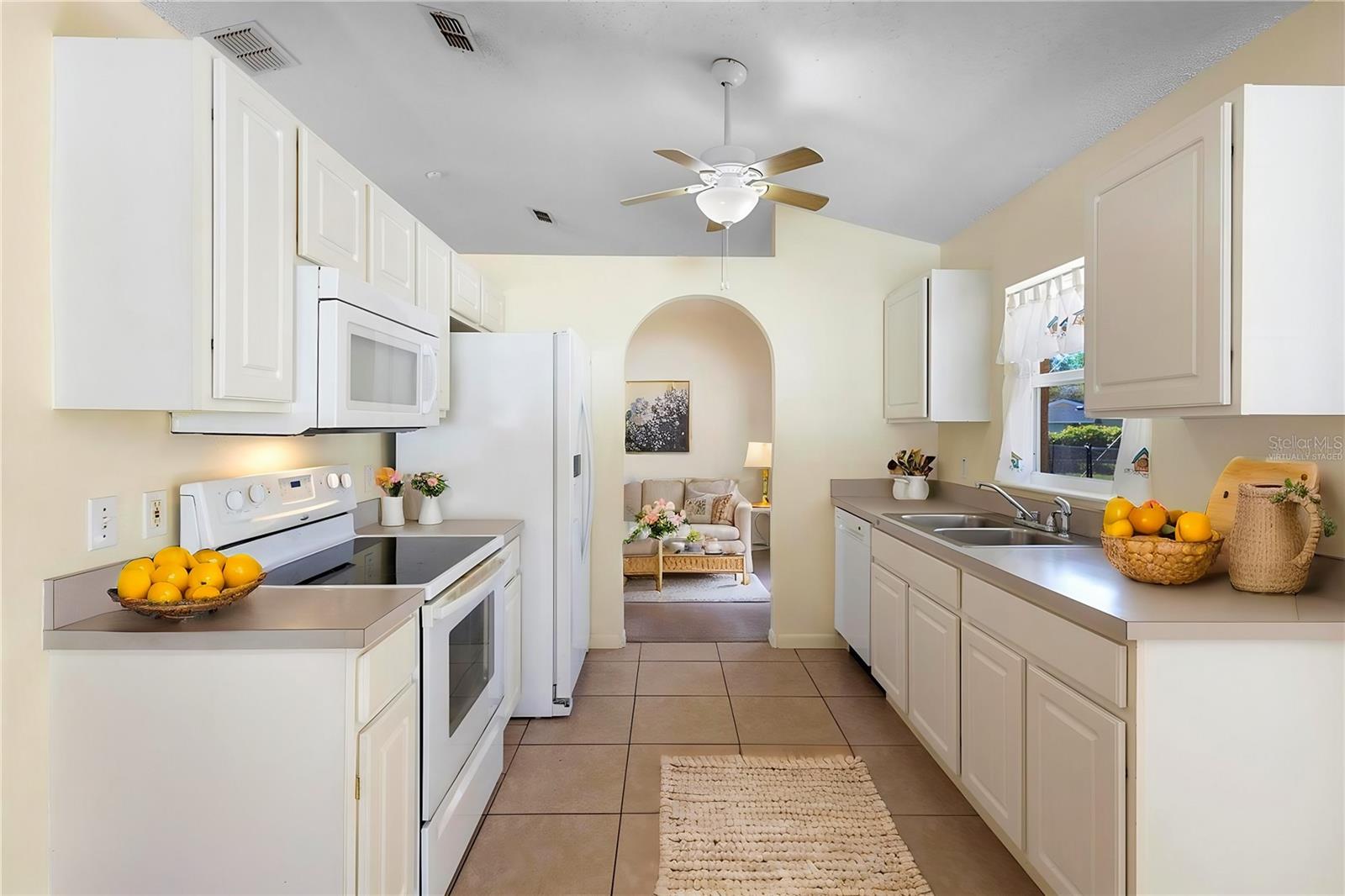 421 BLACKBIRD WAY, KISSIMMEE, FL, 34759