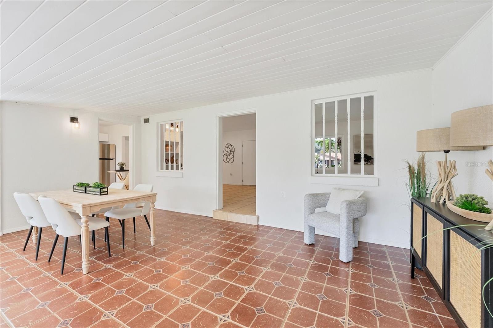 436 PARKVIEW DR, SARASOTA, FL, 34243