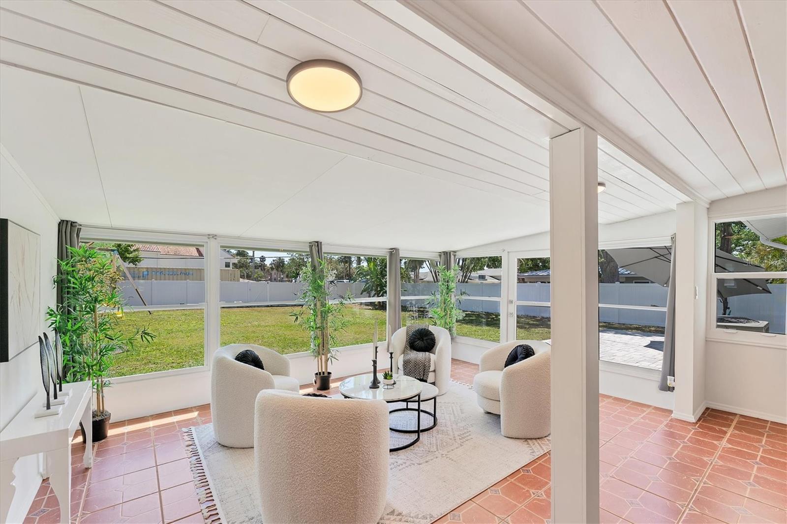 436 PARKVIEW DR, SARASOTA, FL, 34243