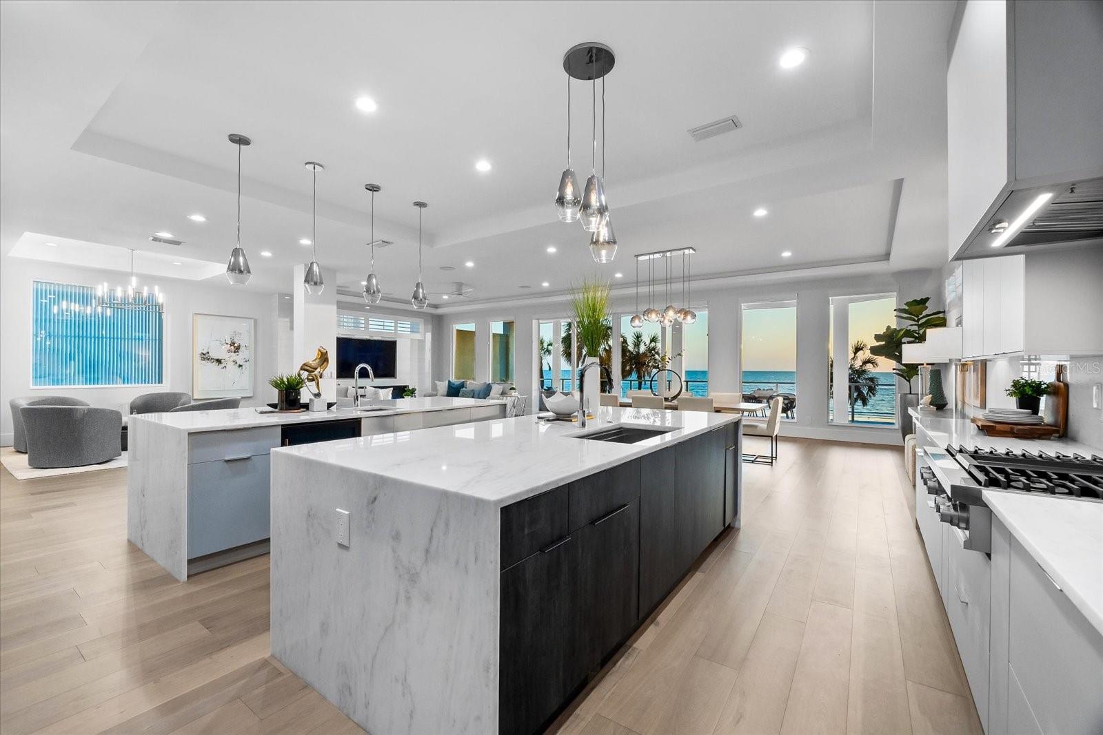 32 GULF BLVD, INDIAN ROCKS BEACH, FL, 33785