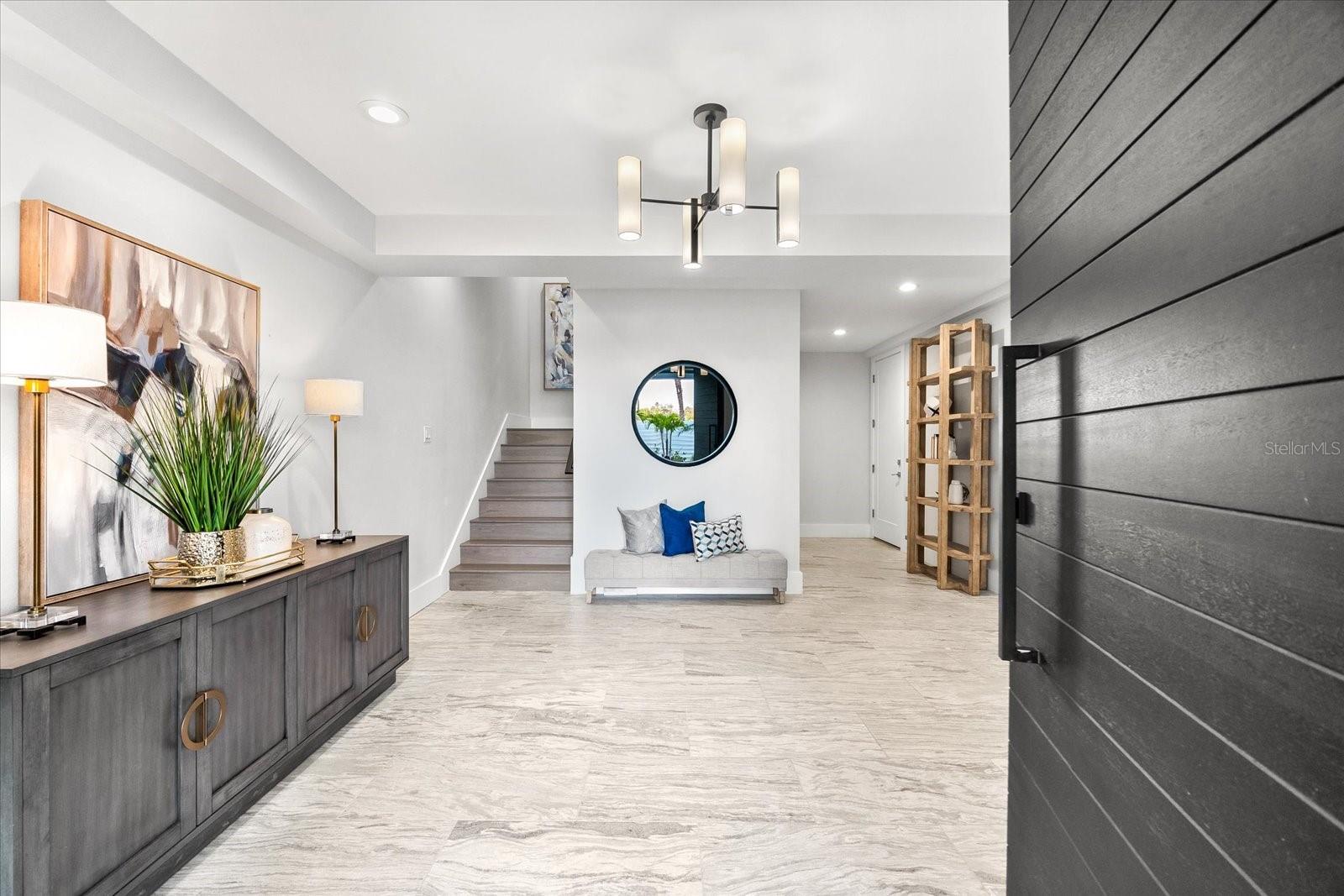 32 GULF BLVD, INDIAN ROCKS BEACH, FL, 33785