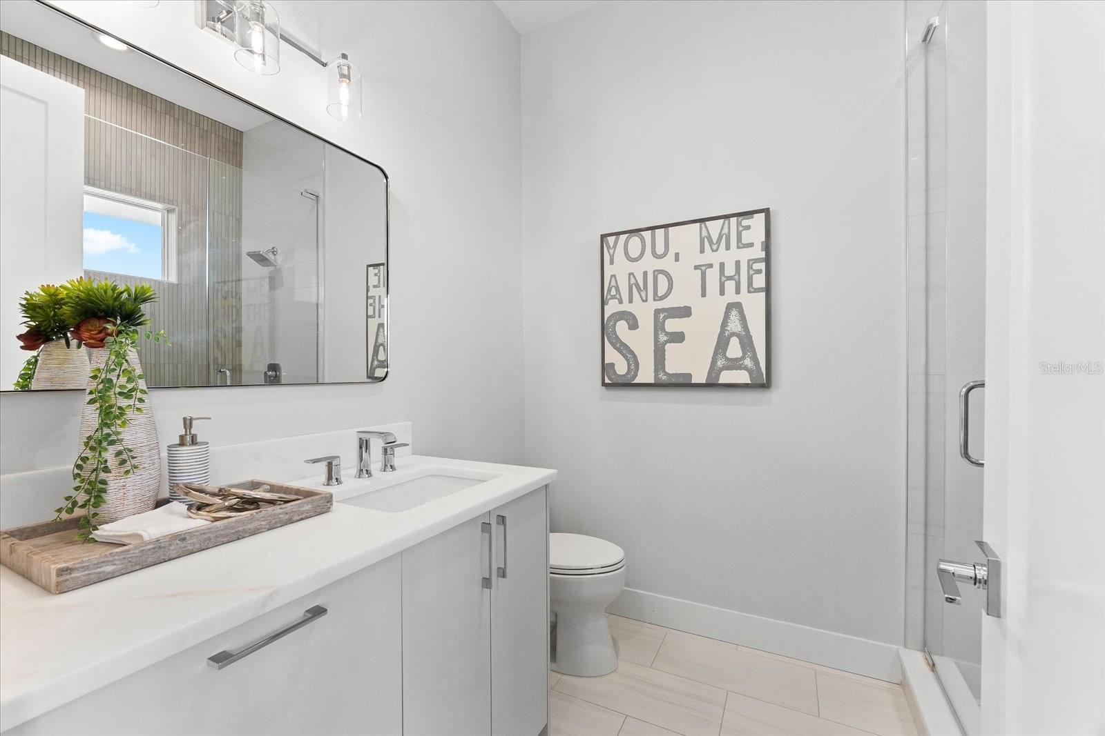 32 GULF BLVD, INDIAN ROCKS BEACH, FL, 33785