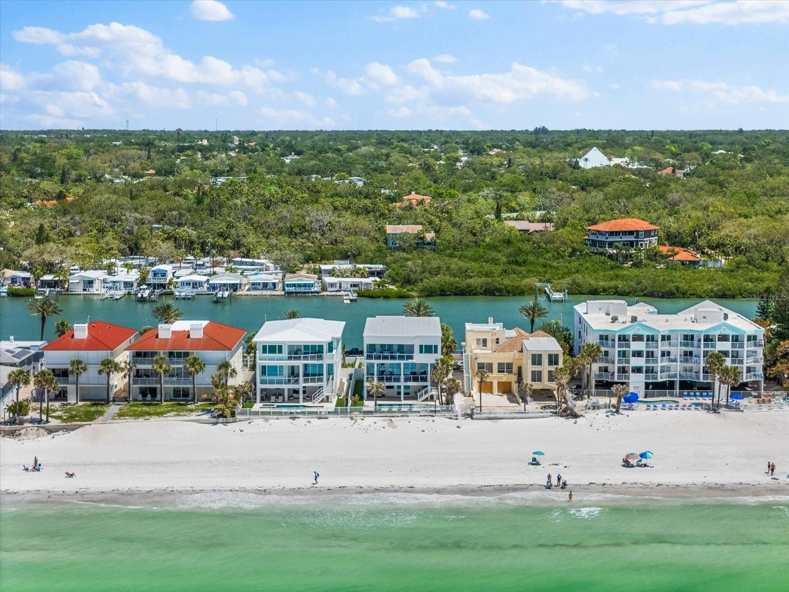 32 GULF BLVD, INDIAN ROCKS BEACH, FL, 33785