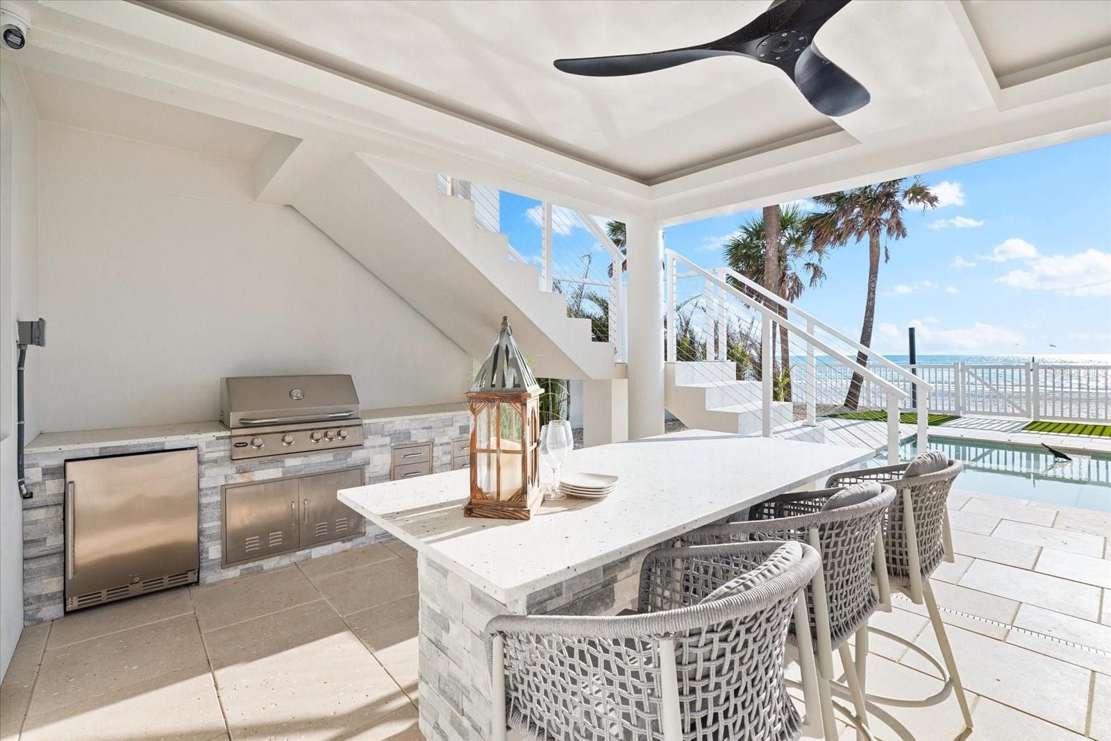 32 GULF BLVD, INDIAN ROCKS BEACH, FL, 33785