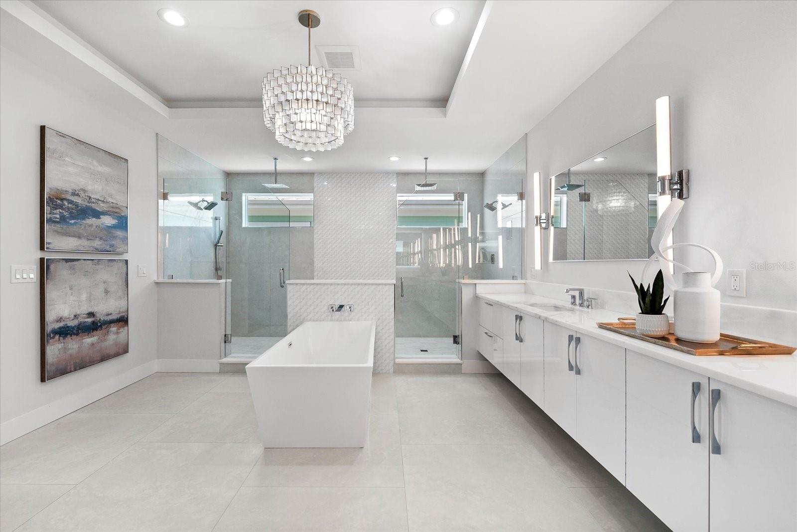 32 GULF BLVD, INDIAN ROCKS BEACH, FL, 33785