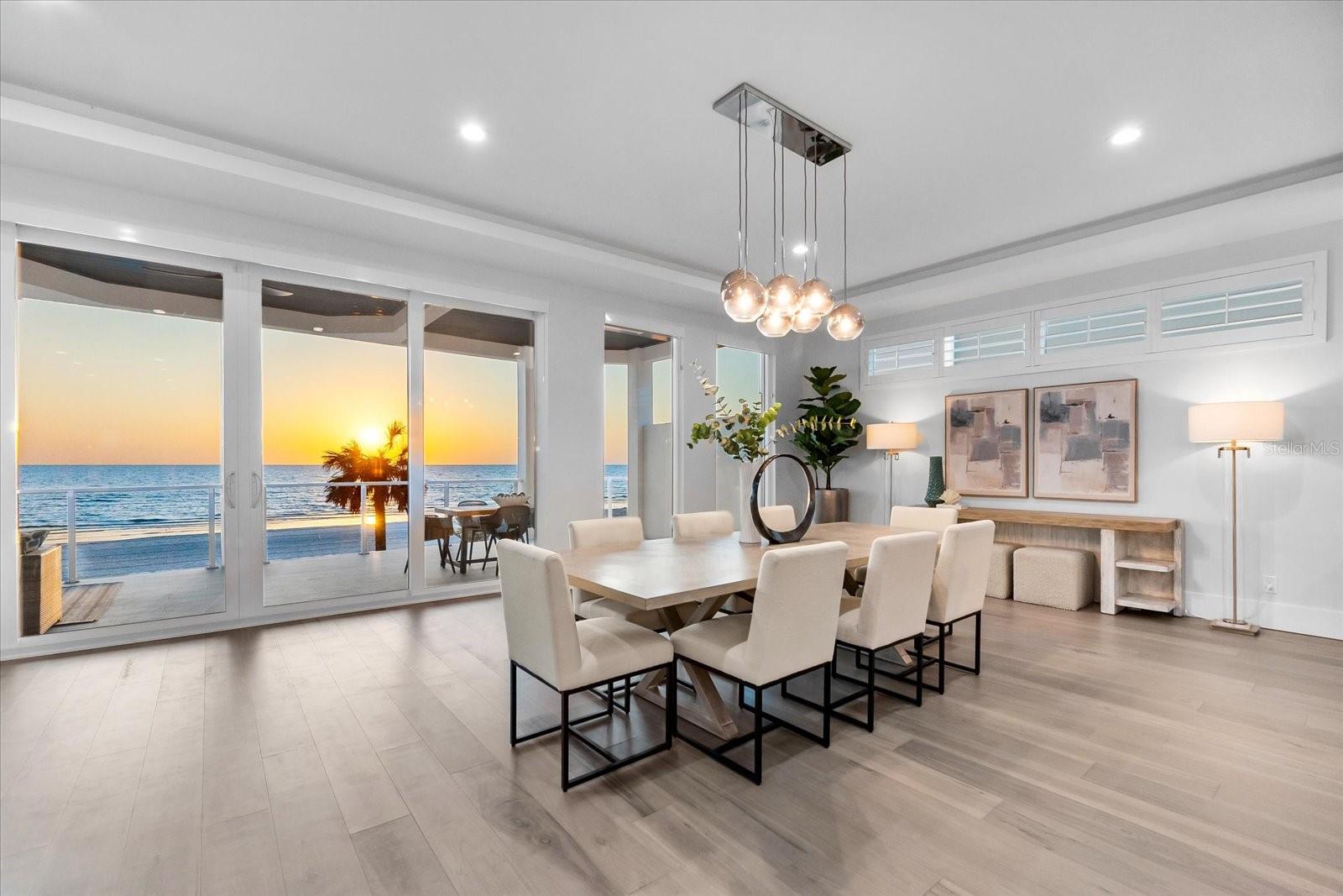 32 GULF BLVD, INDIAN ROCKS BEACH, FL, 33785