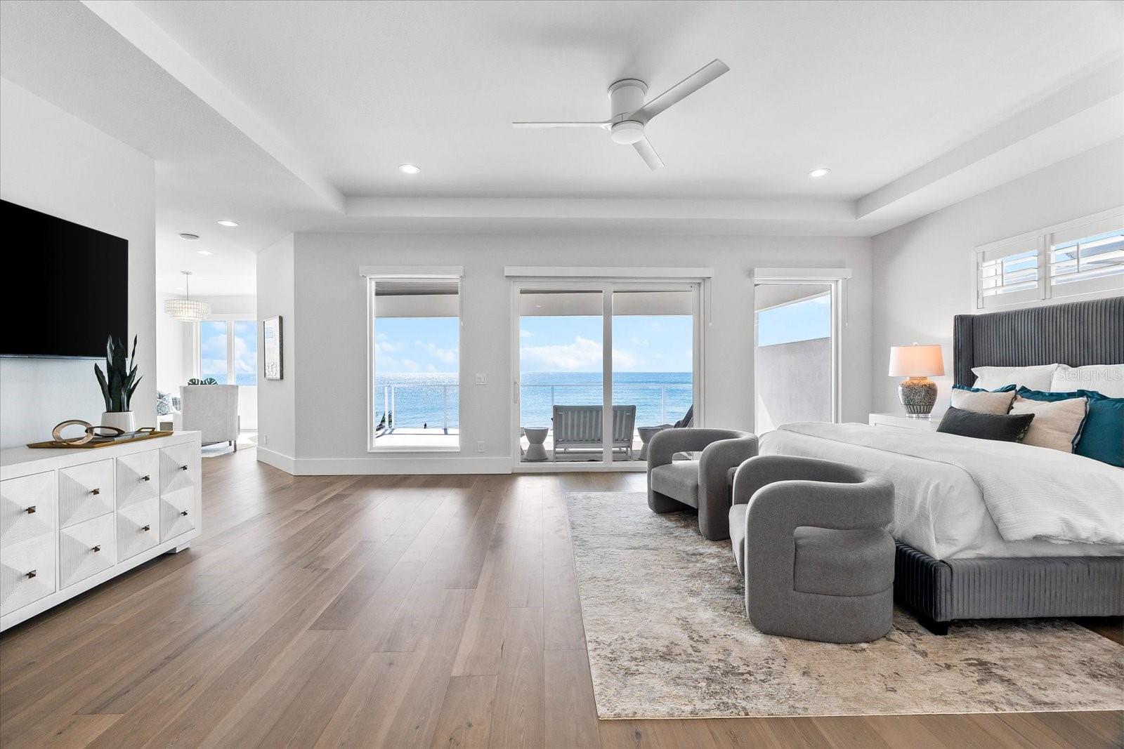 32 GULF BLVD, INDIAN ROCKS BEACH, FL, 33785