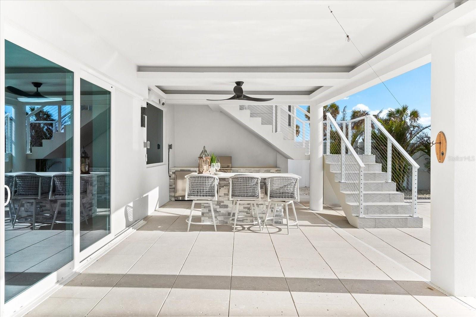 32 GULF BLVD, INDIAN ROCKS BEACH, FL, 33785