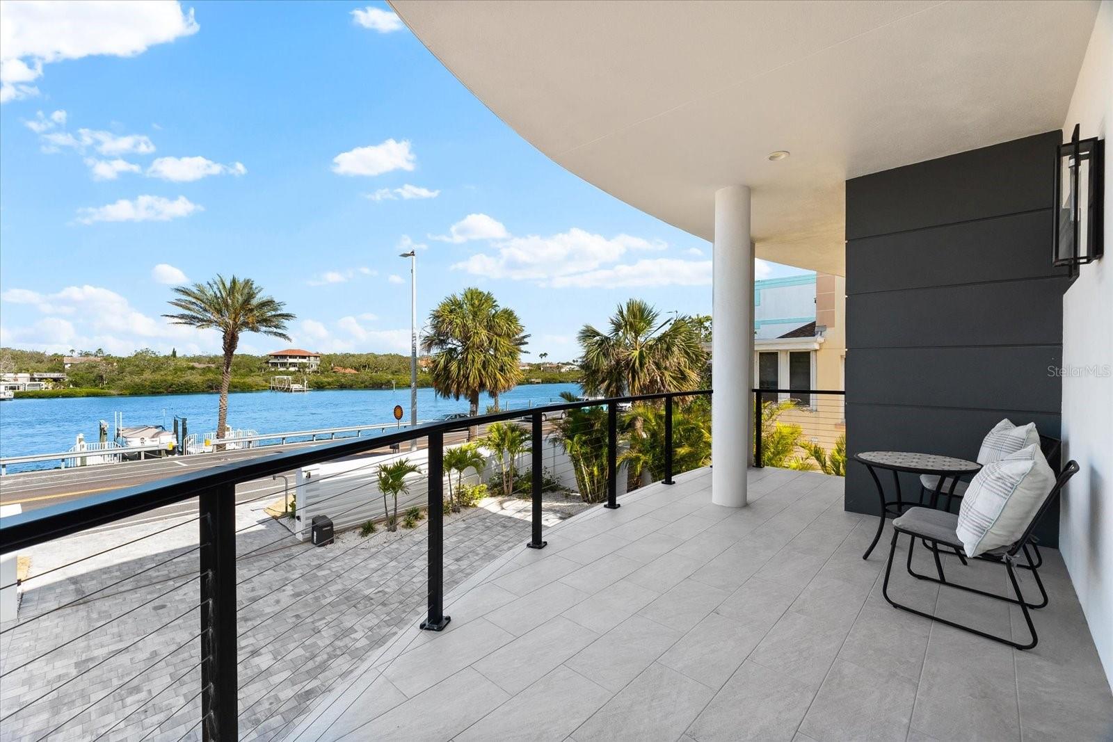 32 GULF BLVD, INDIAN ROCKS BEACH, FL, 33785