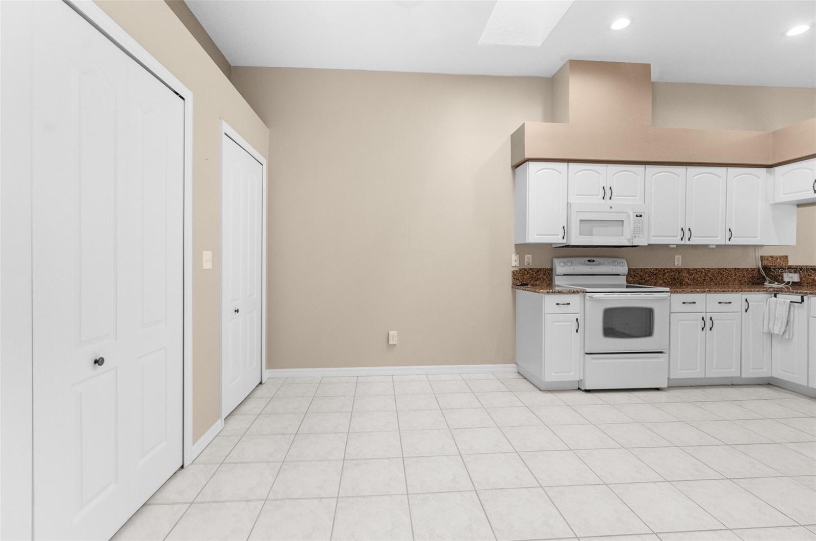 13526 NORMAN CIR, HUDSON, FL, 34669