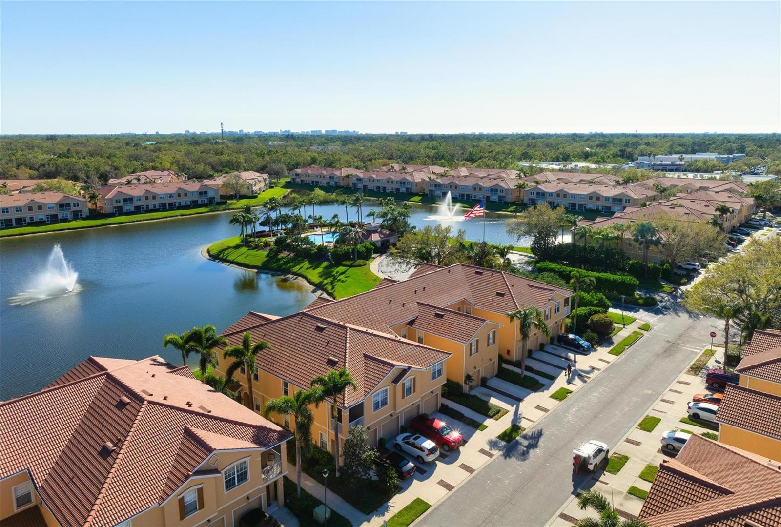 3456 PARKRIDGE CIR #33-105, SARASOTA, FL, 34243