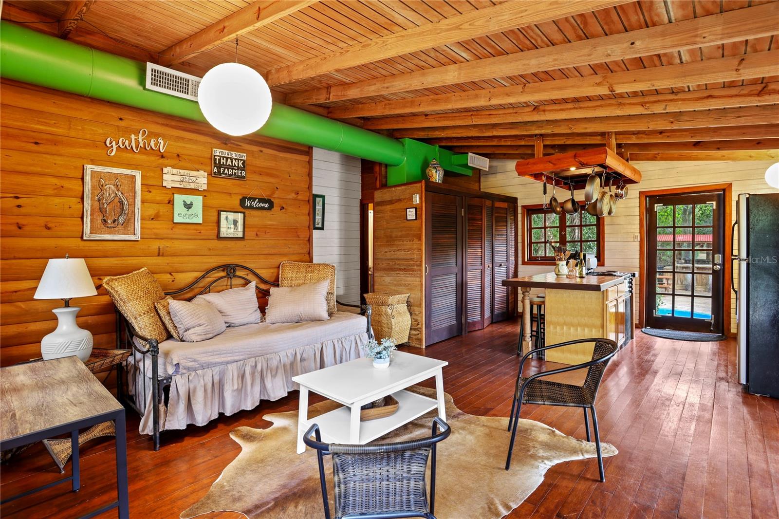 PR9112405 Property Photo