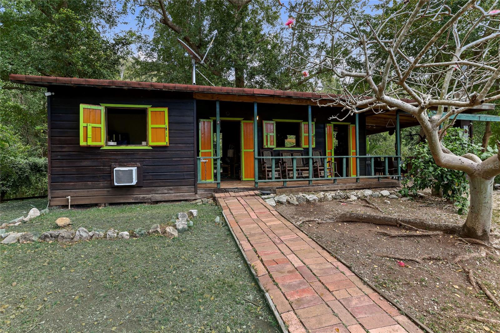 PR9112405 Property Photo