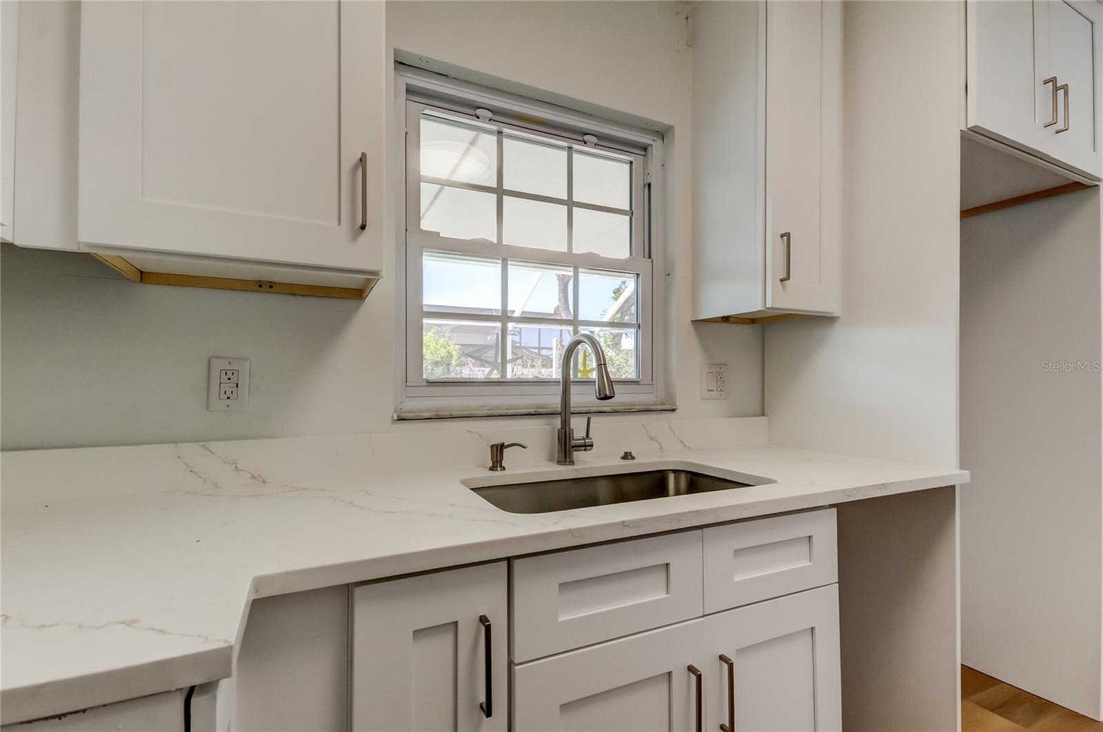 11492 60TH LANE, PINELLAS PARK, FL, 33782