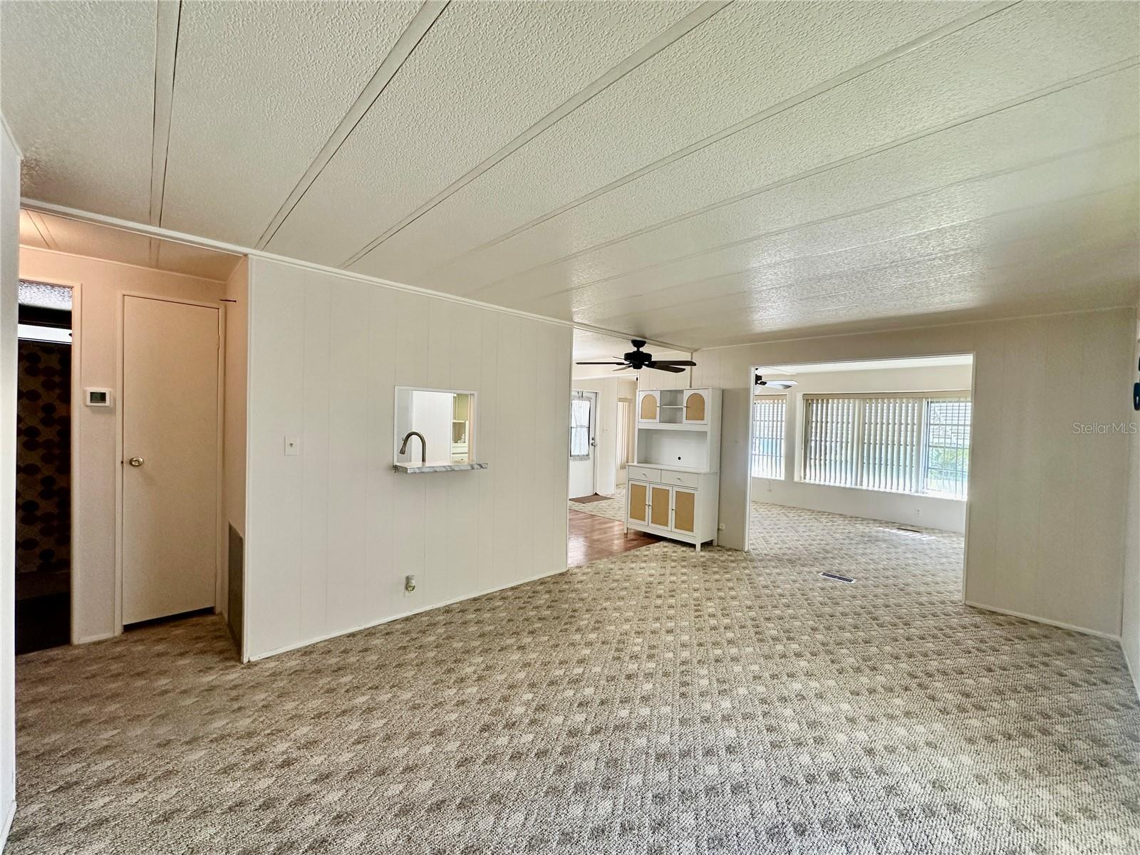 P4934136 Property Photo