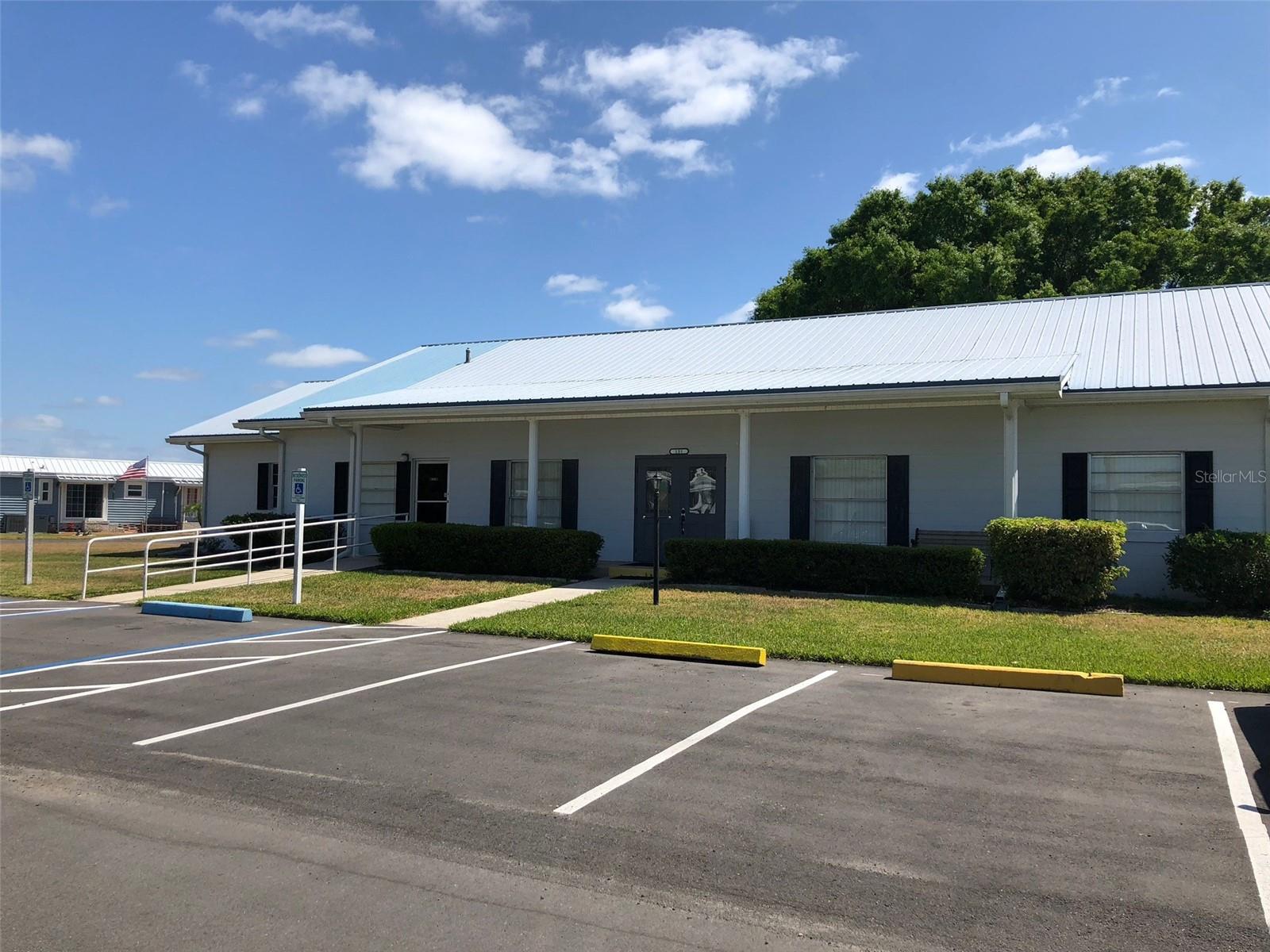 P4934136 Property Photo