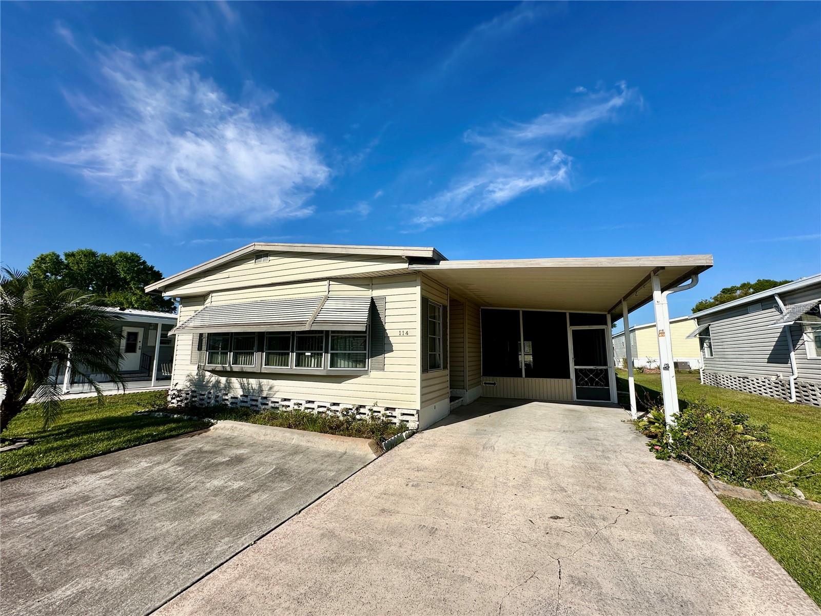 P4934136 Property Photo