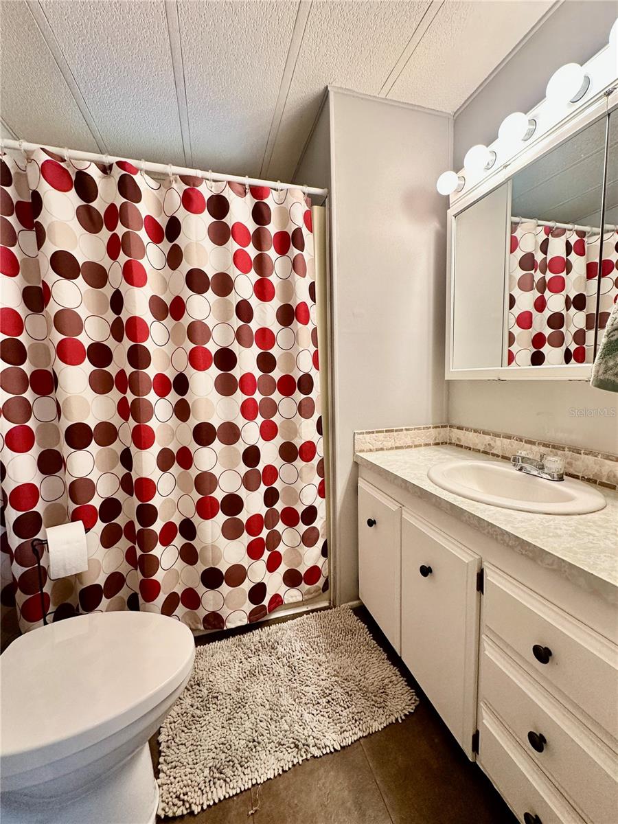 P4934136 Property Photo