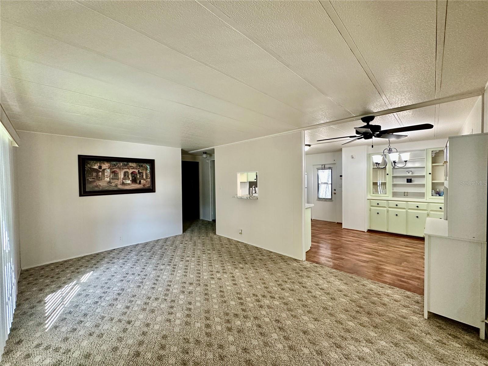 P4934136 Property Photo