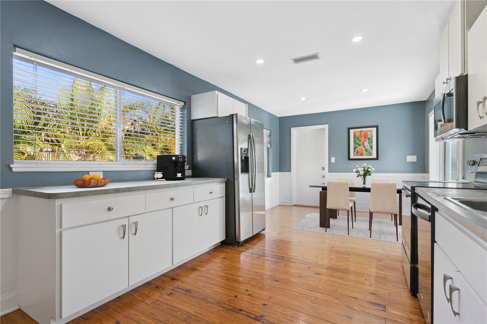 2465 9TH AVE N, ST PETERSBURG, FL, 33713