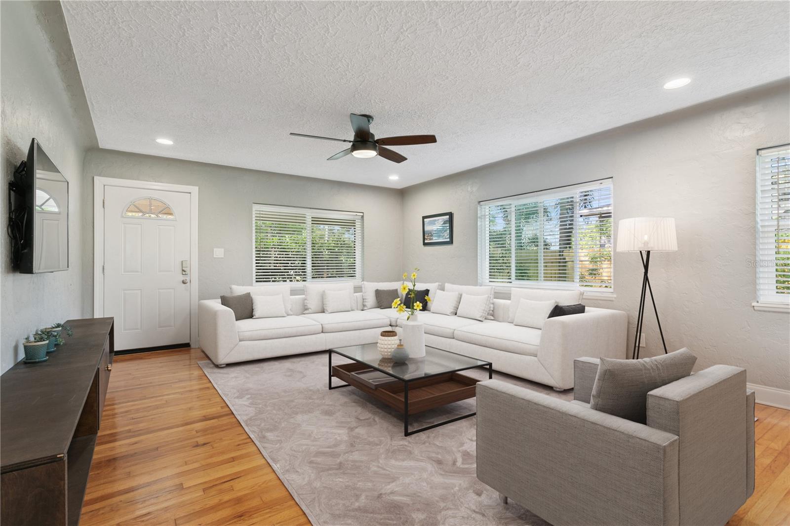 2465 9TH AVE N, ST PETERSBURG, FL, 33713