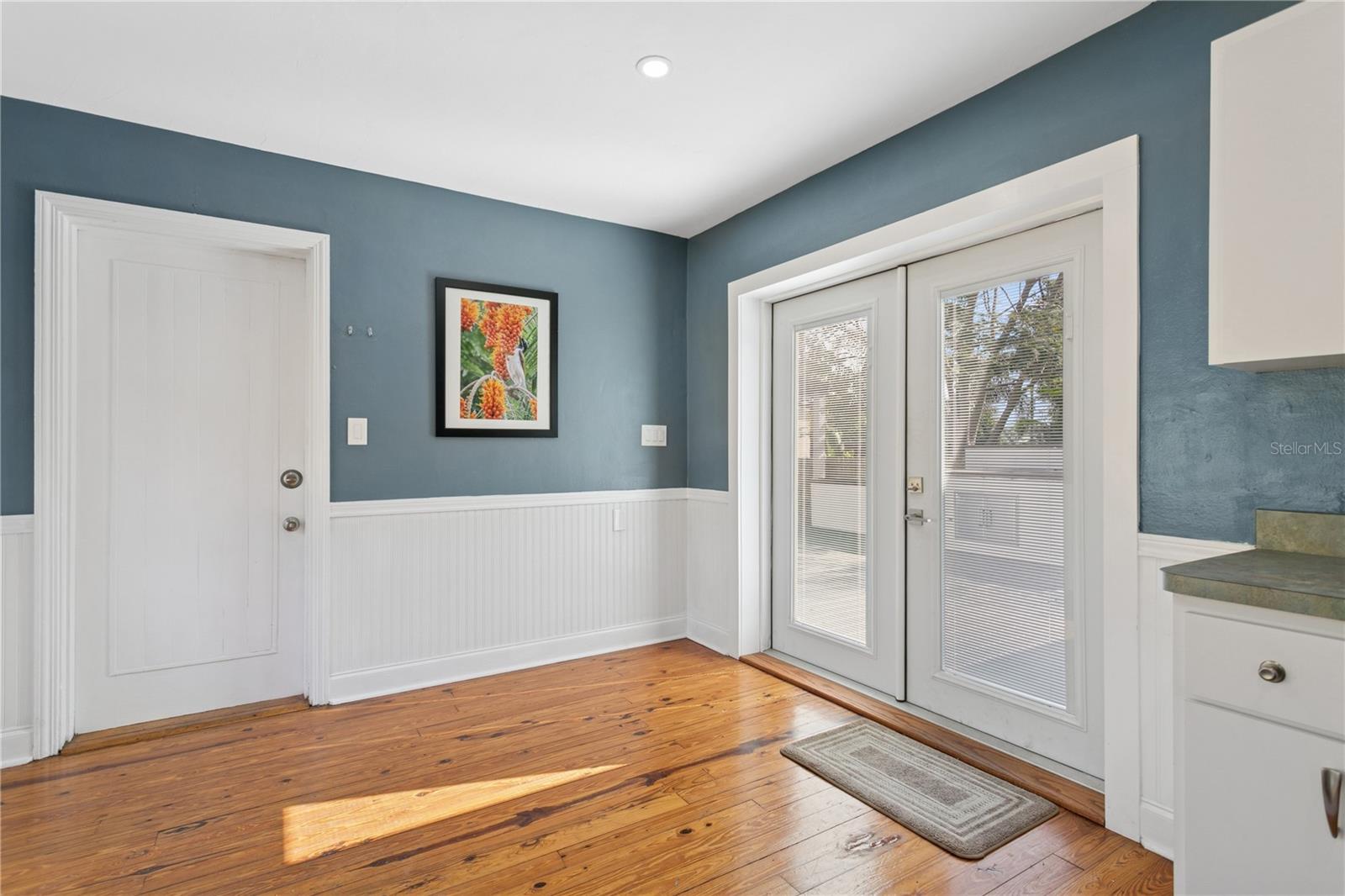 2465 9TH AVE N, ST PETERSBURG, FL, 33713