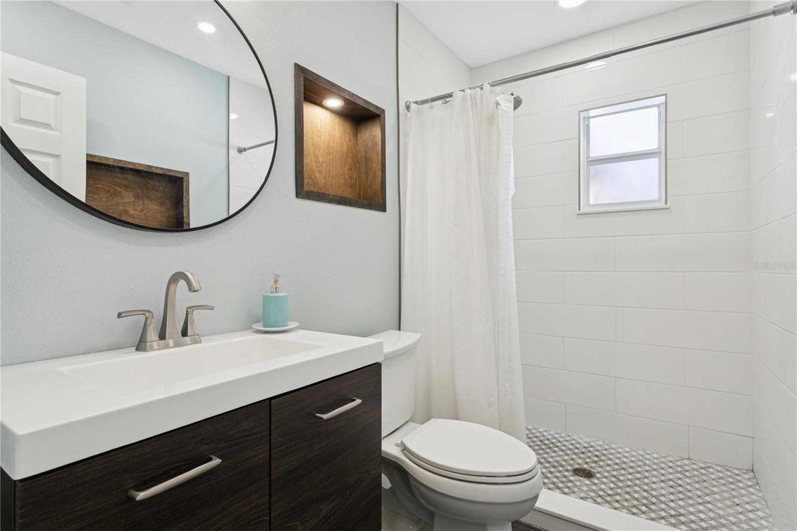 2465 9TH AVE N, ST PETERSBURG, FL, 33713