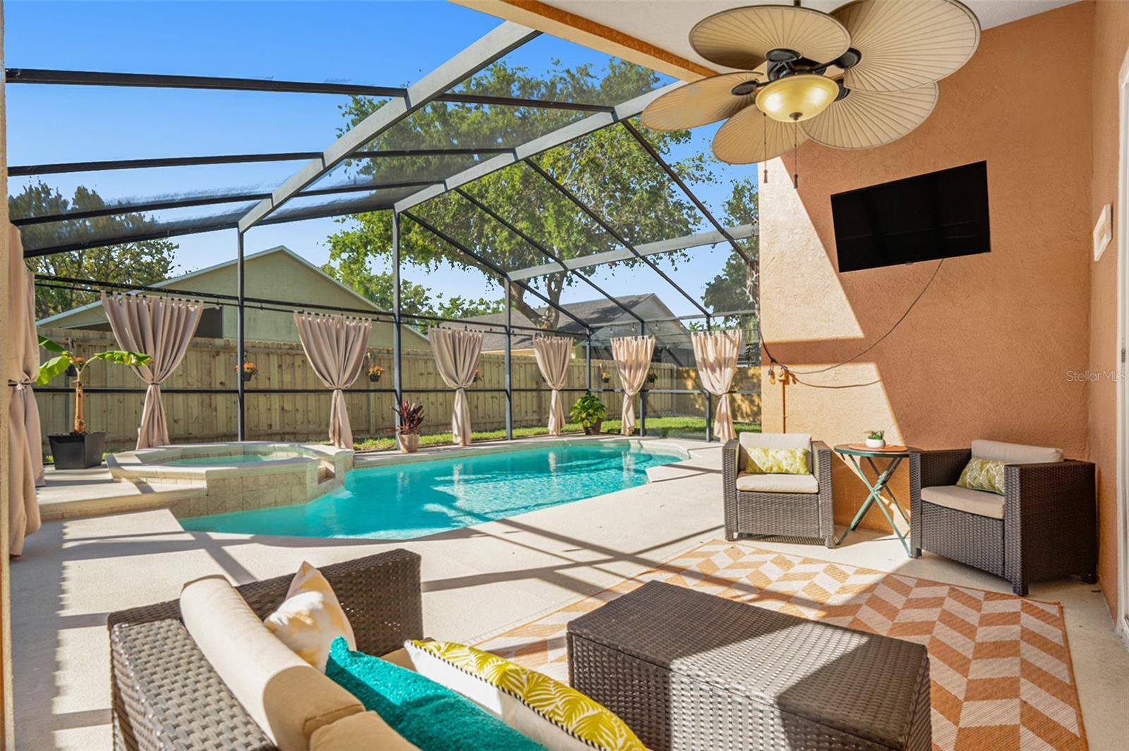 7116 COLONIAL LAKE DR, RIVERVIEW, FL, 33578