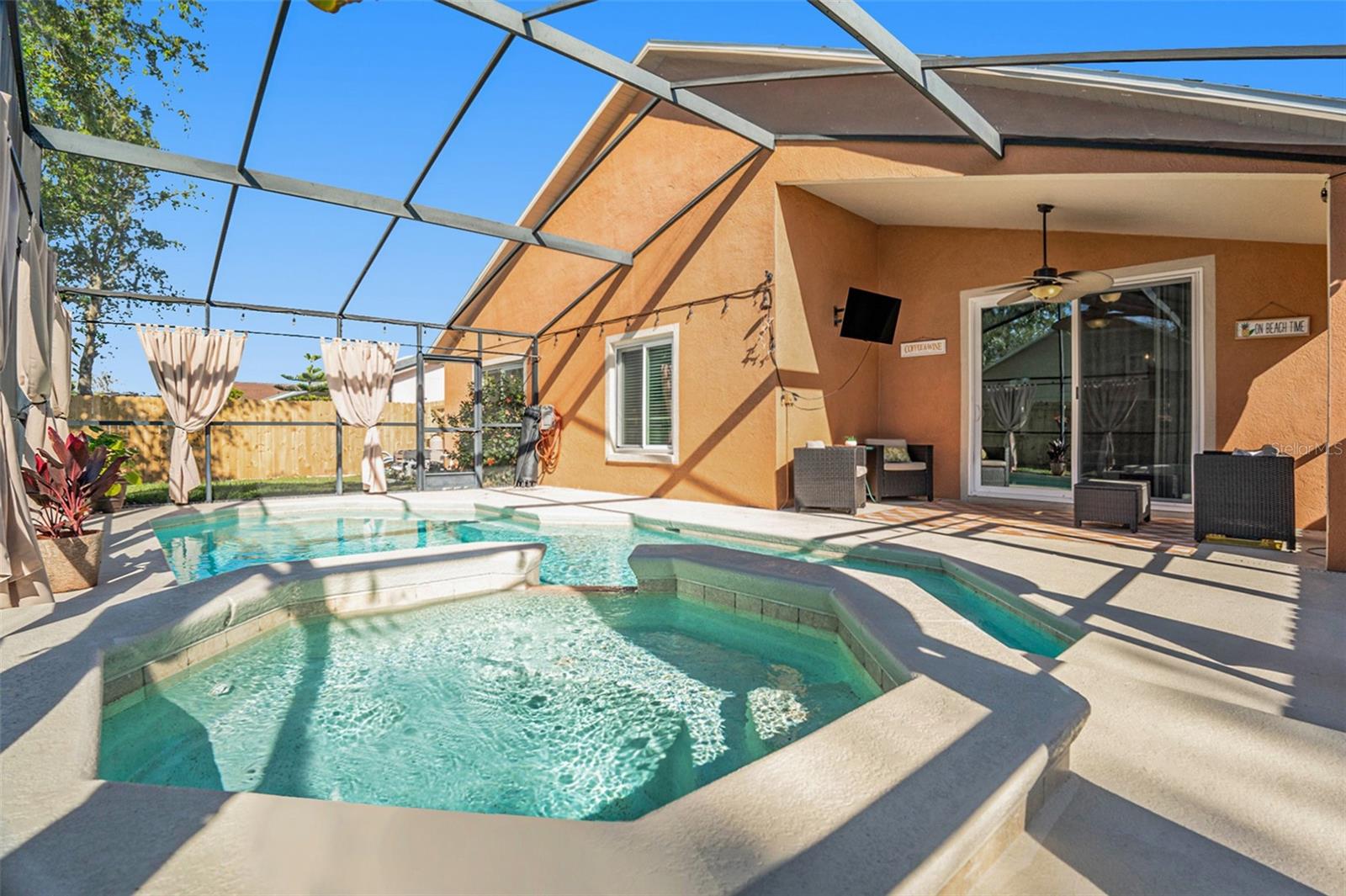 7116 COLONIAL LAKE DR, RIVERVIEW, FL, 33578