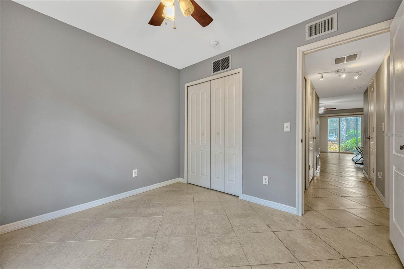 2392 BRIDLE PATH LN #4, ORLANDO, FL, 32812