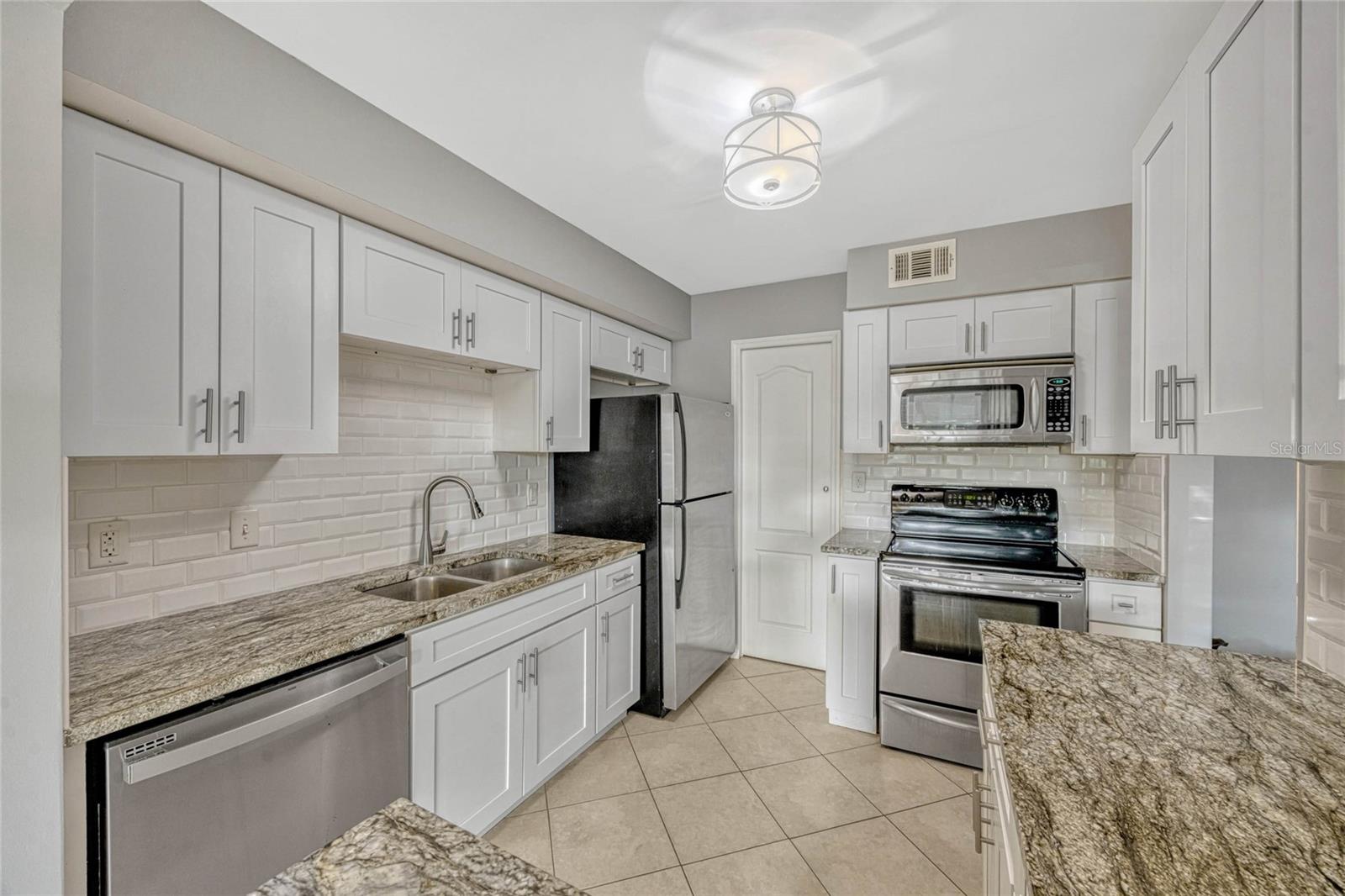 2392 BRIDLE PATH LN #4, ORLANDO, FL, 32812