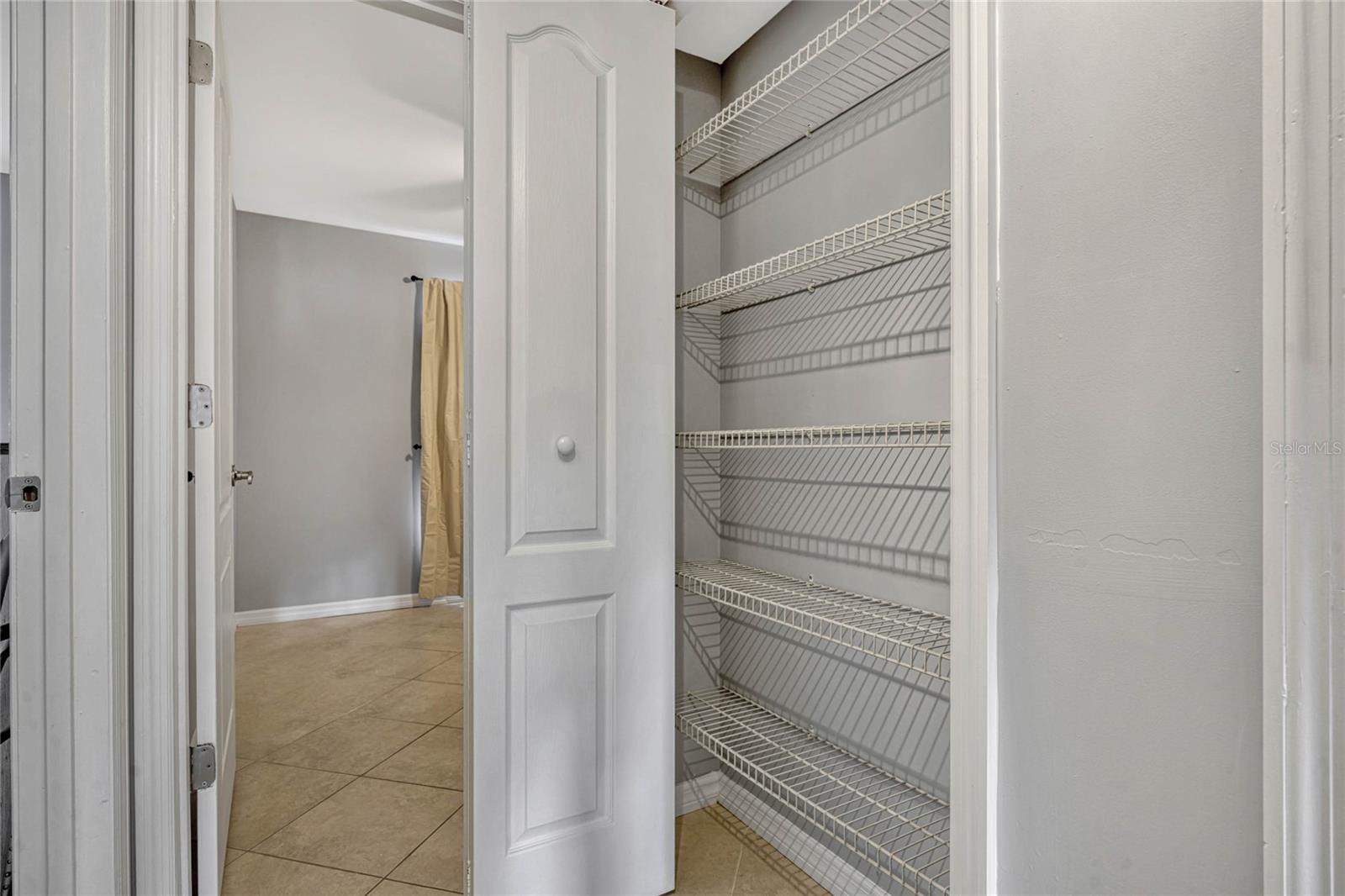 2392 BRIDLE PATH LN #4, ORLANDO, FL, 32812