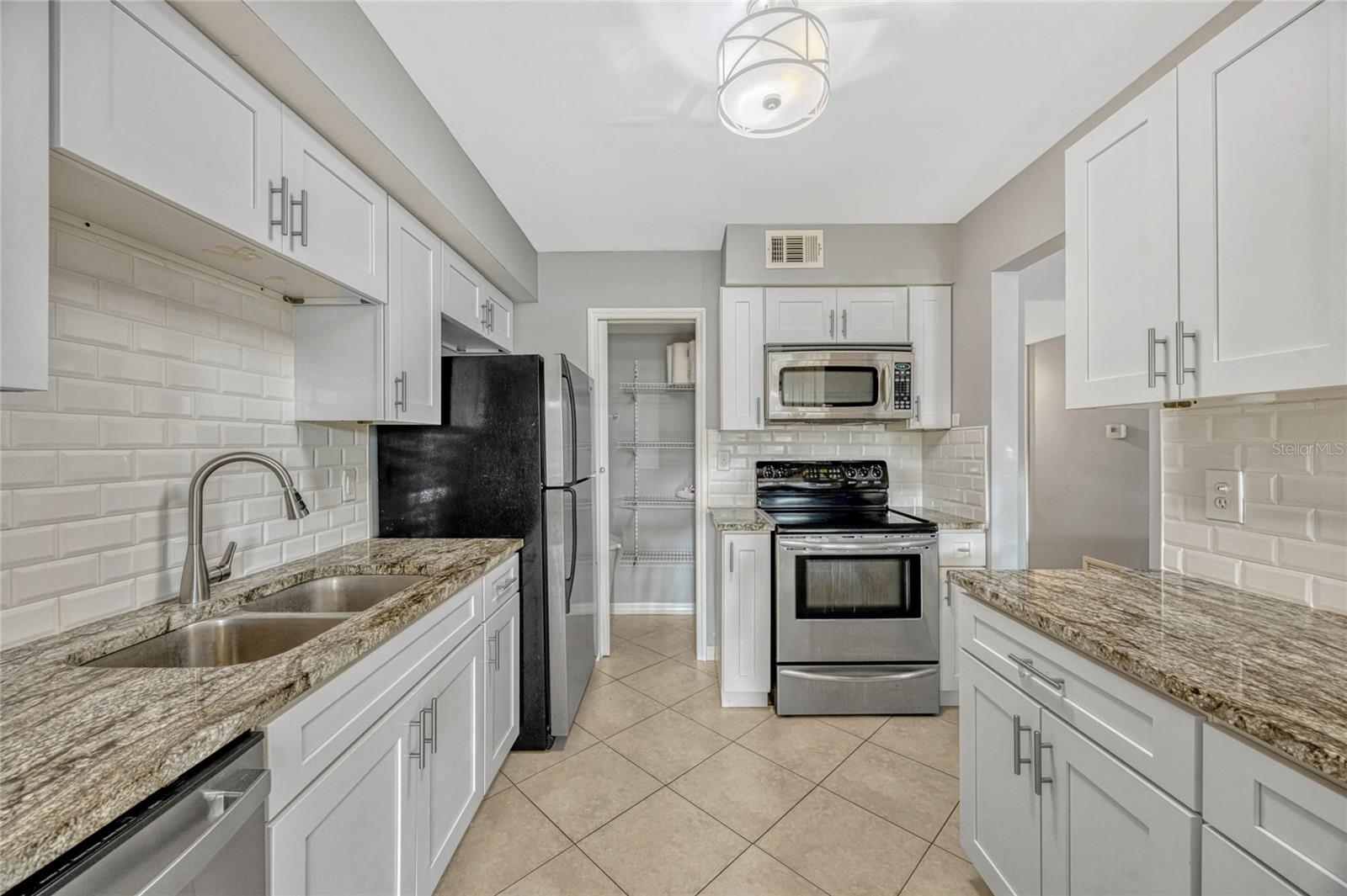 2392 BRIDLE PATH LN #4, ORLANDO, FL, 32812