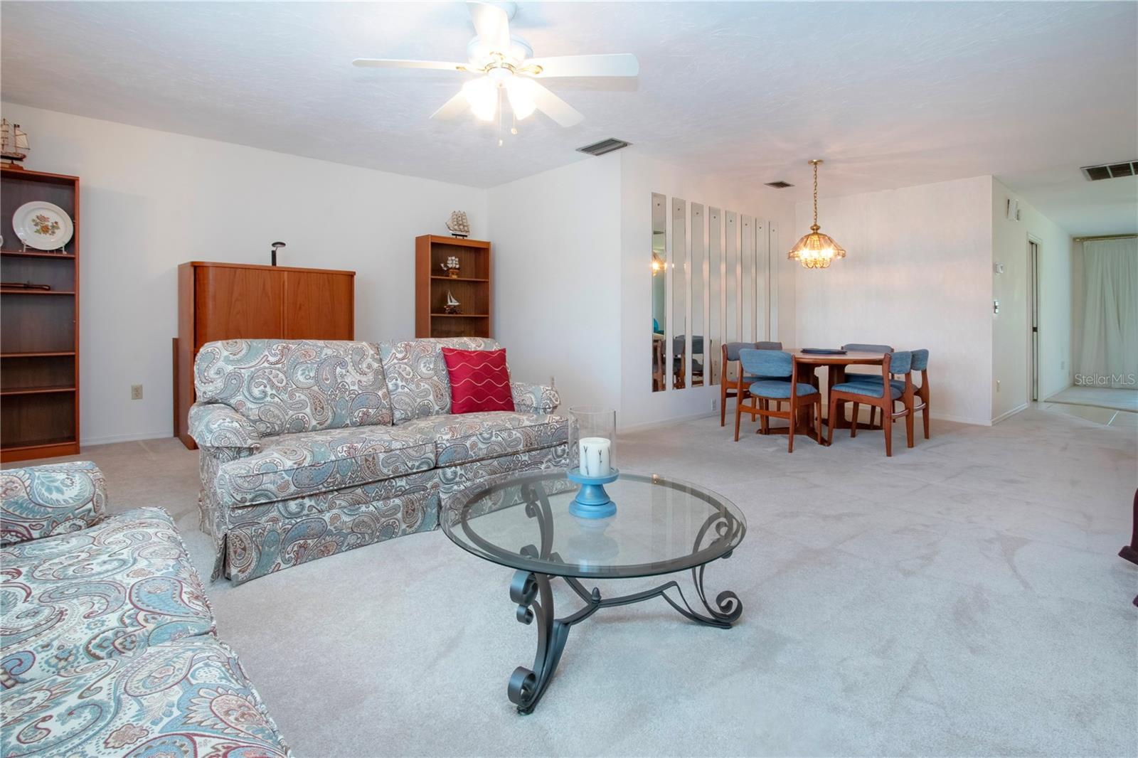 322 CLUB MANOR DR #322, SUN CITY CENTER, FL, 33573