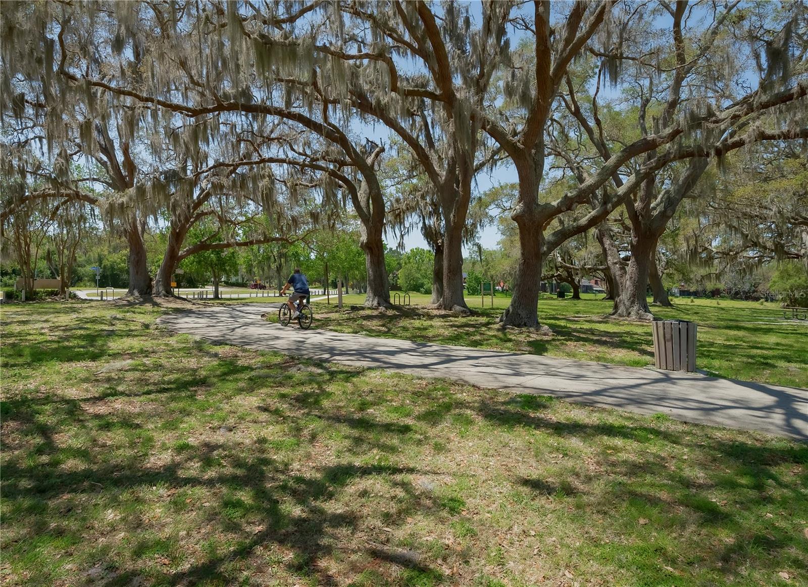 1701 BRIGADOON DR, CLEARWATER, FL, 33759