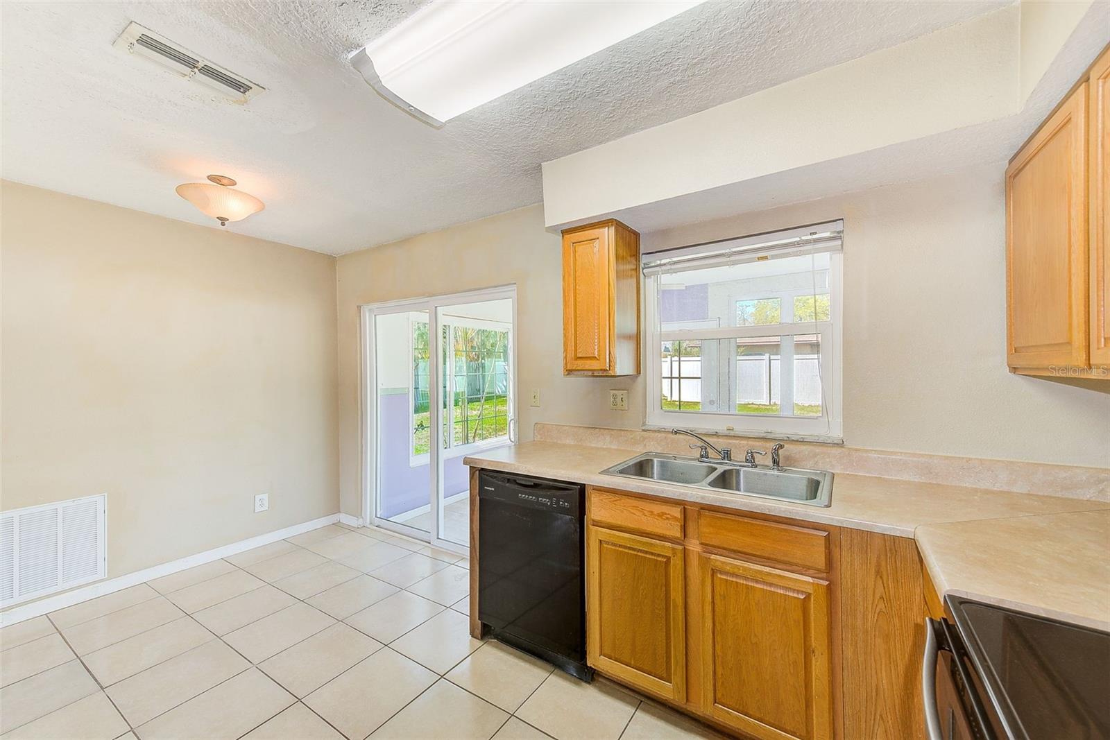 7041 DAGGETT TER, NEW PORT RICHEY, FL, 34655