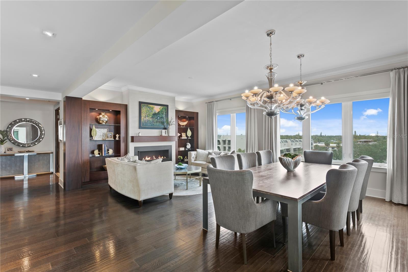 TB8362300 Property Photo