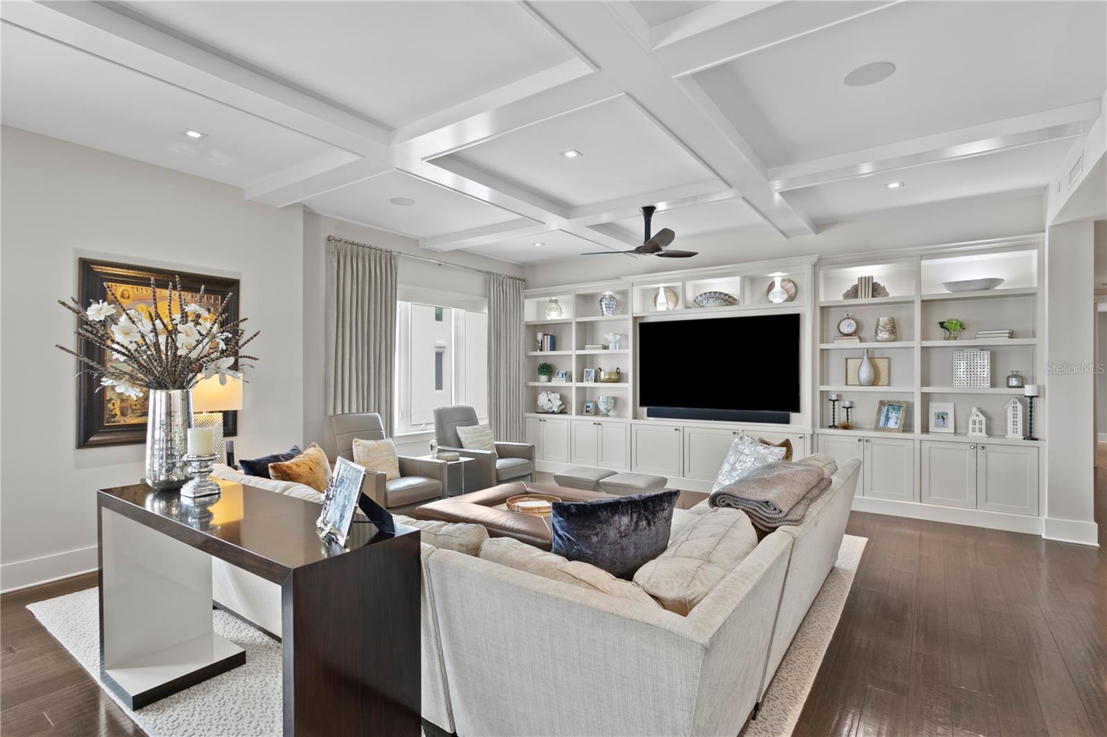 TB8362300 Property Photo