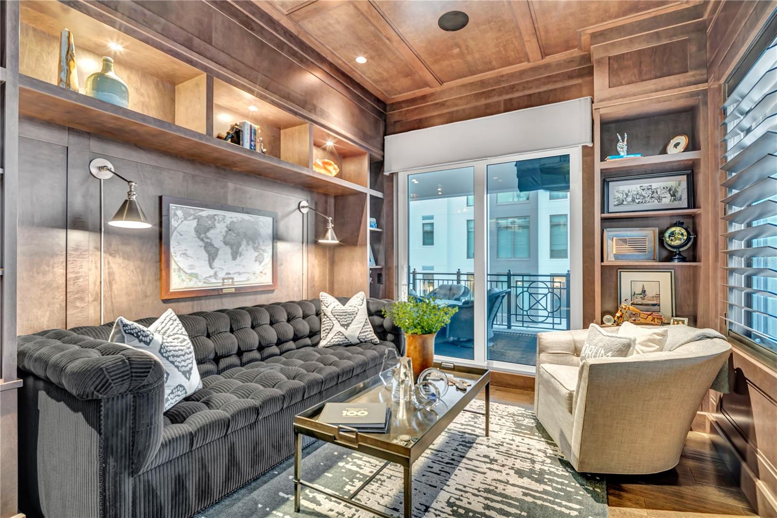 TB8362300 Property Photo