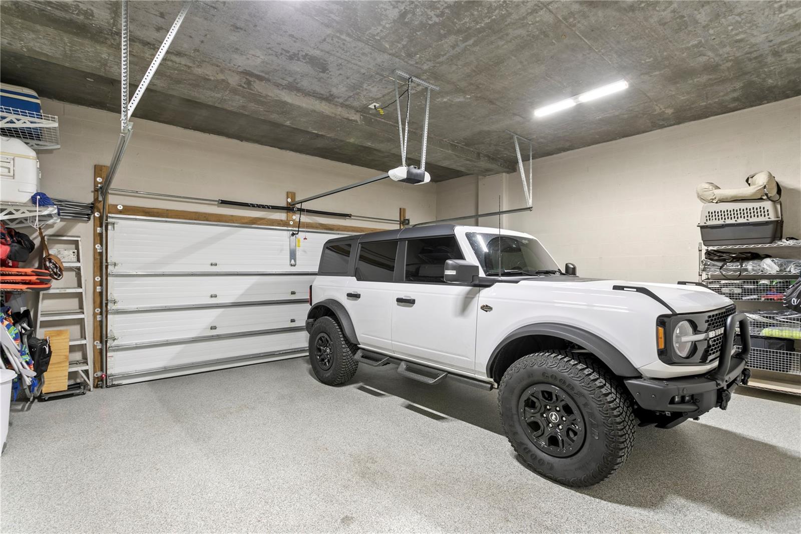 TB8362300 Property Photo